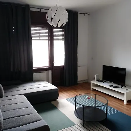 Black & White 2 Apartment Bucharest