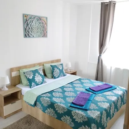 Apartamento Black & White 2 Bucarest